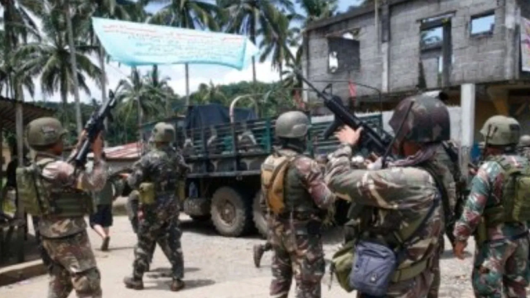 Army kills 12 Islamic rebels in Philippines, seven soldiers injured