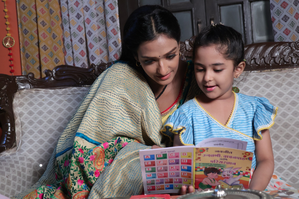 ‘Bhagya Lakshmi’ actress Aishwarya Khare helps ‘hard-working’ on-screen daughter with studies