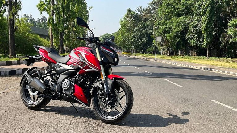 Bajaj Launches 2024 Pulsar N250: Here’s a Look at Images, Features, and Specifications