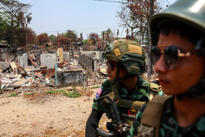 Myanmar junta launches heavy air strikes on the border with Thailand