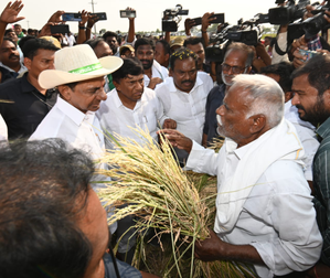 KCR warns of protest over withering crops