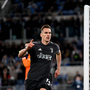 Milik’s late strike sends Juventus into Italian Cup final