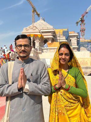 Neha Joshi, Ashutosh Kulkarni visit Ram Mandir: ‘Eyes were filled with tears of joy’