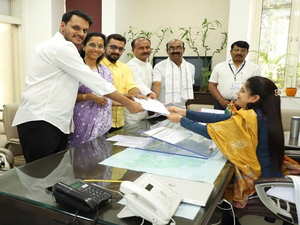 MVA’s Lok Sabha nominees Supriya Sule & Amol Kolhe file candidatures