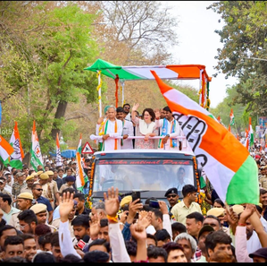 Priyanka Gandhi holds her first roadshow in Alwar in support of Cong’s Lalit Yadav