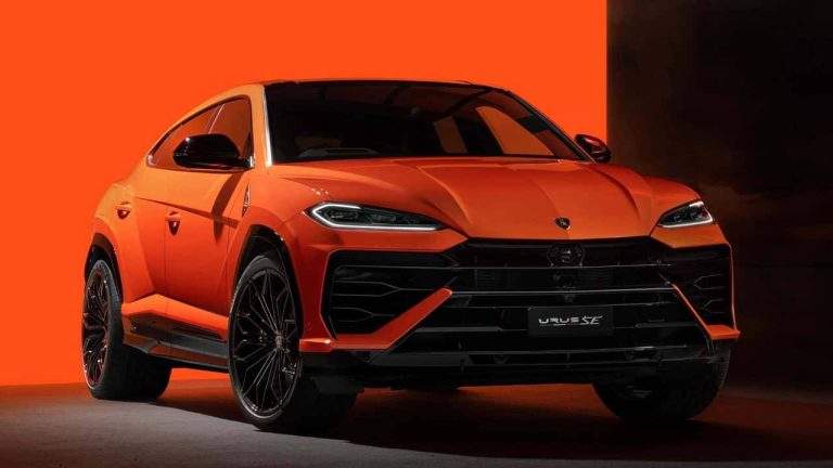 Lamborghini Unveils Upgraded Urus SE Model with Enhanced Performance