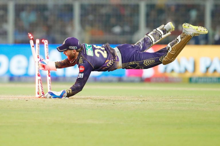 IPL 2024 KKR vs RCB: Phil Salt’s Dramatic Run Out Secures Win for Kolkata Knight Riders