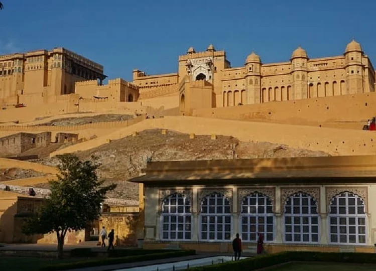 Travel Tips: Must-Visit Religious Places in Jaipur for a Memorable Trip