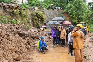 21 dead, several missing in stone quarry tragedy in Mizoram; heavy rain adds to woes (Lead)