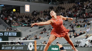 French Open: Sabalenka, Rybakina ease into third round with easy wins