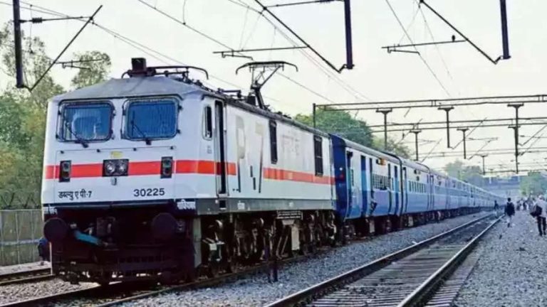 Railway Jobs 2024: Recruitment for these posts has come out in Railways, the tenth pass can also apply