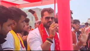 Bhojpuri star Khesari Lal Yadav campaigns for fellow actor Pawan Singh in Bihar