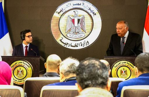 Egyptian, French FMs discuss Gaza developments, truce proposal