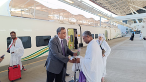 In a first, Indian Haj pilgrims travel from Jeddah to Mecca by high-speed train