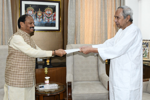 Outgoing CM Naveen Patnaik urges BJD MLAs to continue to serve people