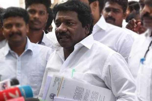 Tamil actor Karunas found in possession of bullets at Chennai airport