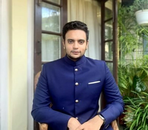 Yaduveer Wadiyar ahead on Mysuru-Kodagu LS seat