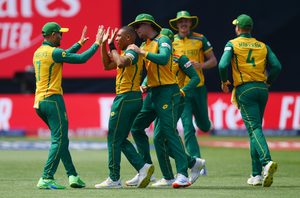 T20 World Cup: Nortje's 4-7 helps dominant South Africa bowl out listless Sri Lanka for 77