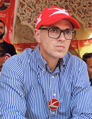 Omar Abdullah trailing behind rival by over 50,000 votes in J&K's Baramulla