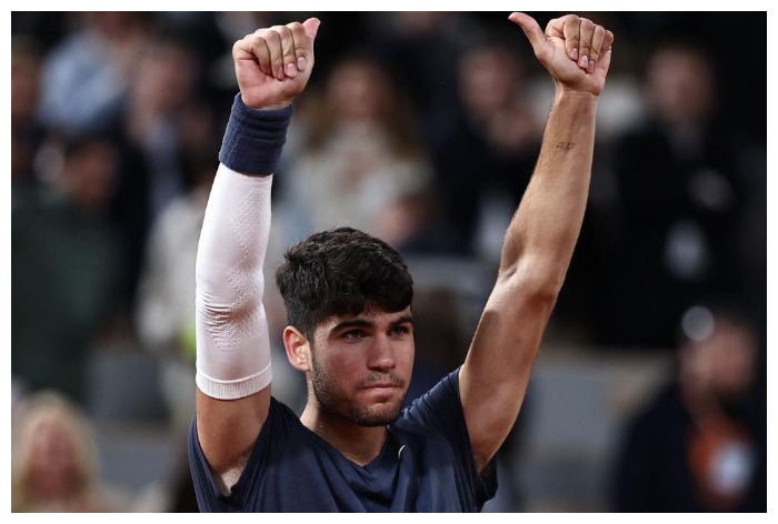 French Open 2024: Carlos Alcaraz Cruises Into Fourth Round At Roland Garros