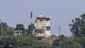 South Korea to use loudspeakers near North Korean border after suspension of military pact