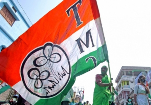 Bengal Assembly bypolls: Trinamool wins one seat, leading in other