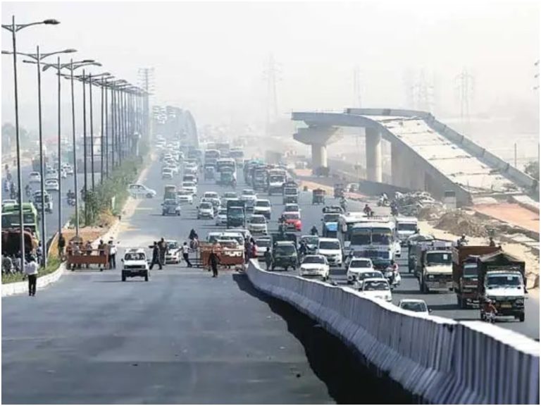 Student Killed After His Bike Rams Into Vehicle Throwing Him Off IIFCO Chowk flyover On Delhi-Gurugram Expressway