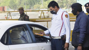 Delhi: Over 100 challans issued for minor driving offences