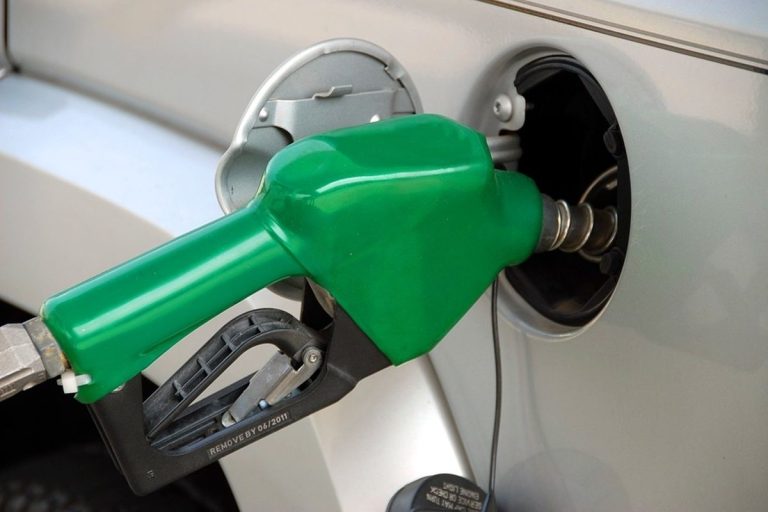 Petrol, Diesel Rates Today: Check Top City Wise (Delhi, Noida, Mumbai, Chennai, Kolkata) Petrol Prices In India On 6th June 2024