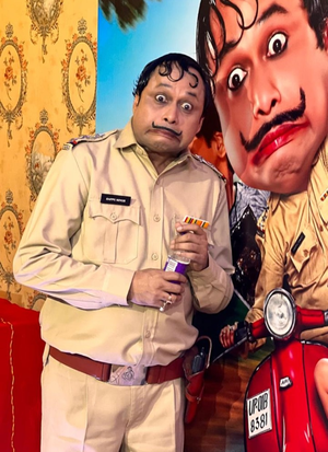 Yogesh Tripathi thrilled on his 'Daroga Happu Singh' character transforming into gifs, emojis