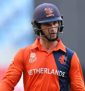 Gambhir wants Ryan ten Doeschate in Team India's coaching staff: Report