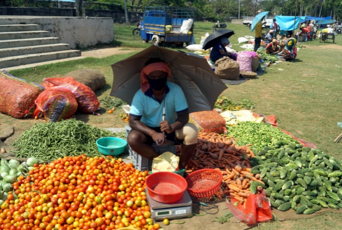 Vegetable Prices To Increase Further In Delhi-NCR As Heatwave, Rains Damage Crops; Farmers Express Concern