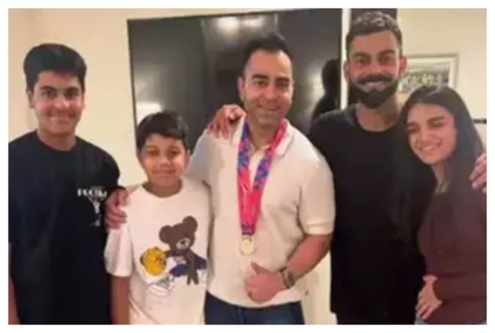 Anushka Sharma Overjoyed As Virat Kohli Reunites With Family After Bringing Home T20 WC Trophy