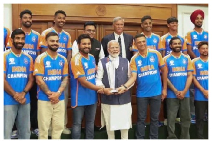 PM Modi Curiously Asks Rohit Sharma About Mud’s Taste; Virat Kohli, Suryakumar Yadav, Others Recollect Winning Moments