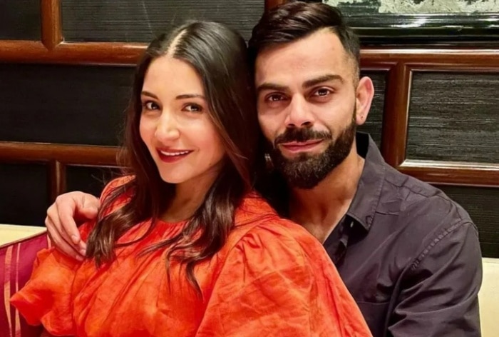 Internet Lauds Anushka Sharma, Virat Kohli For Attending ‘Kirtan’ in London While Bollywood Partied With Ambanis – WATCH