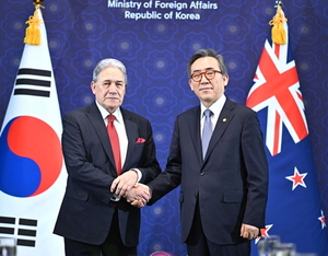 South Korea discusses ways to bolster bilateral ties with New Zealand