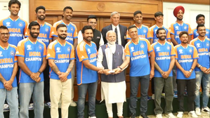 PM Modi hosts World Cup champs