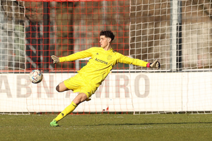 Arsenal and Ajax reach agreement for English goalkeeper Tommy Setford: Report