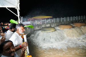 Yettinahole drinking water project to be inaugurated soon: Shivakumar