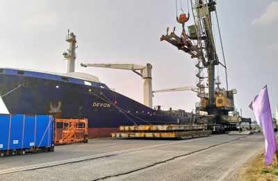 Kolkata Port launches direct cargo service to UAE