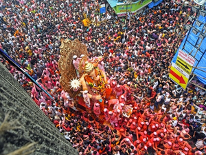 BMC's cautionary for Ganesh processions using 13 shaky bridges in Mumbai