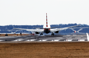 Australians to be compensated for cancelled, delayed flights amid aviation crackdown