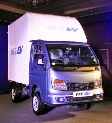 Indian commercial vehicle industry reverses decline, to see modest growth in FY25