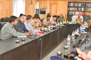 Ahead of J&K polls, top cop reviews security preparedness in Anantnag