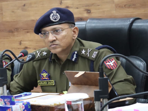 Top cop reviews security preparedness in Jammu ahead of elections