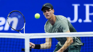 US Open: Sinner beats Medvedev, Draper eases past De Minaur to reach SFs