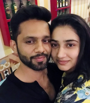 Disha Parmar wishes 'love' Rahul Vaidya on 37th birthday with a 2017
 throwback picture