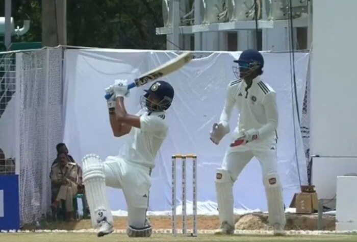 WATCH: Axar Patel Smashes Consecutive Boundaries To Bring Up 50 Against India C In Duleep Trophy 2024