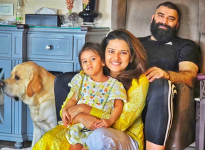 Nikitin Dheer marks 10 yrs of marital bliss with Kratika Sengar;
 drops adorable family photo