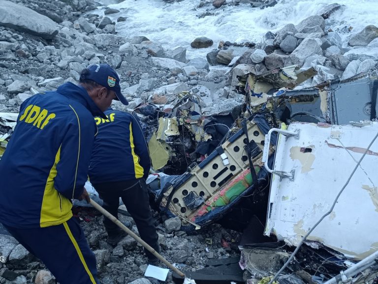 Helicopter Airlifted By Mi-17 Aircraft Crashes In Kedarnath Near Tharu Camp, SDRF Team On Spot